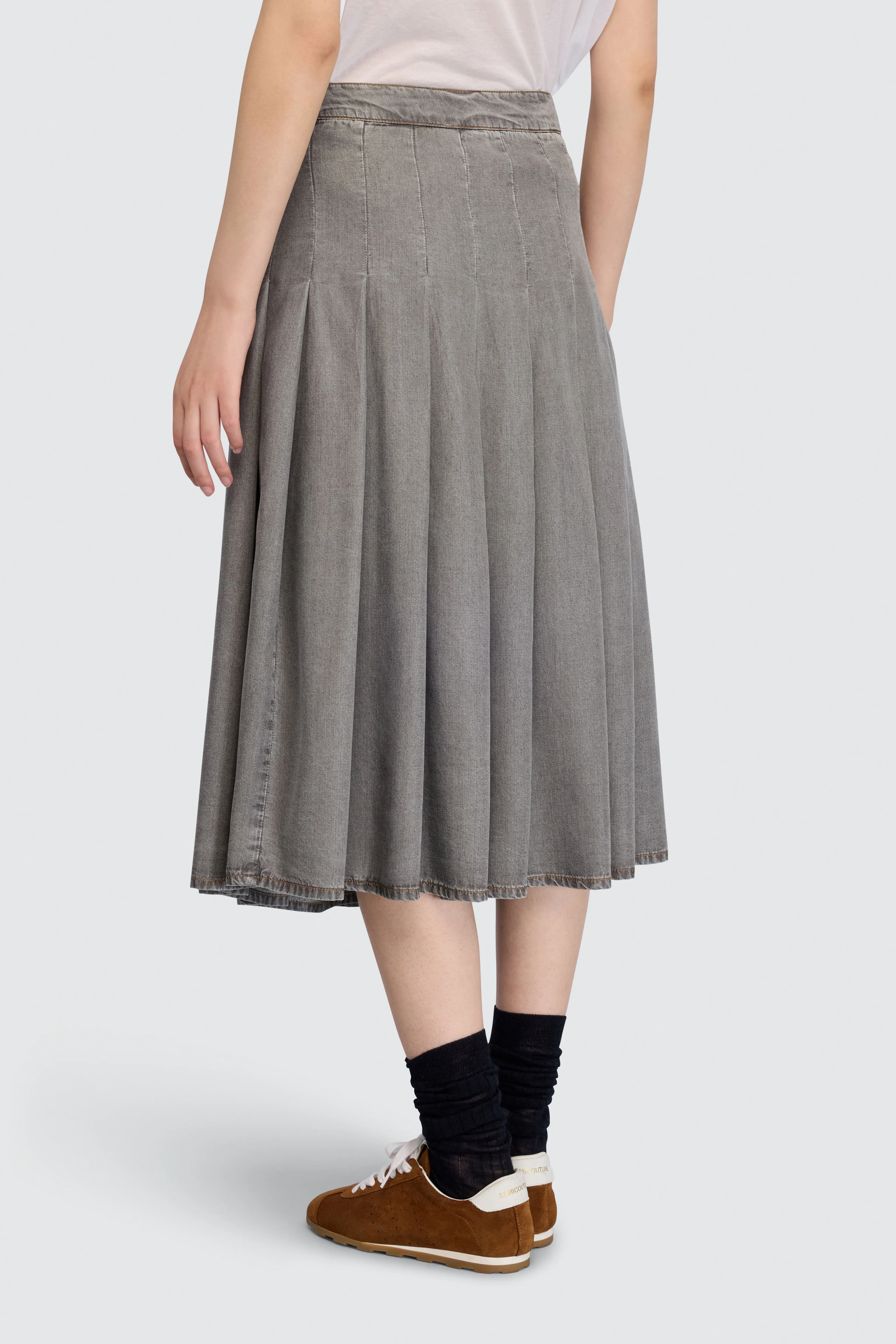 GONNA ANTONIA - Image 3