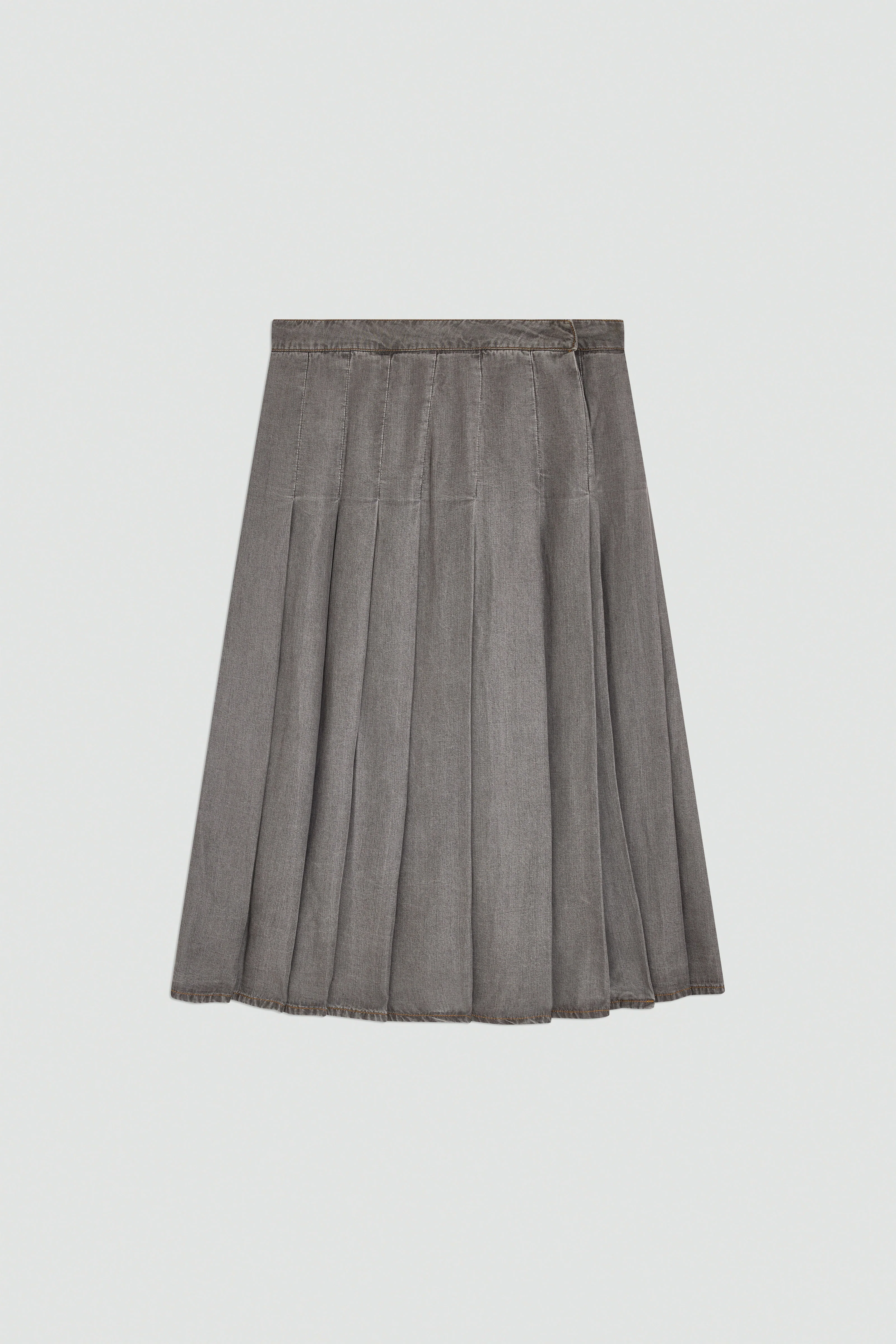 GONNA ANTONIA - Image 5